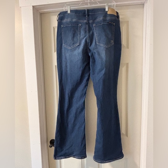 Seven7 Women's High Rise Slim Flare Jean - 16 - Picture 2 of 9